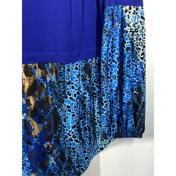 Nygard Women's Leopard Print Crew Neck Long Sleeve Top Blue Size Medium - Picture 2 of 7